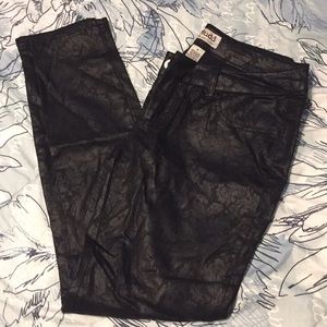 Black Leather Pants 🖤